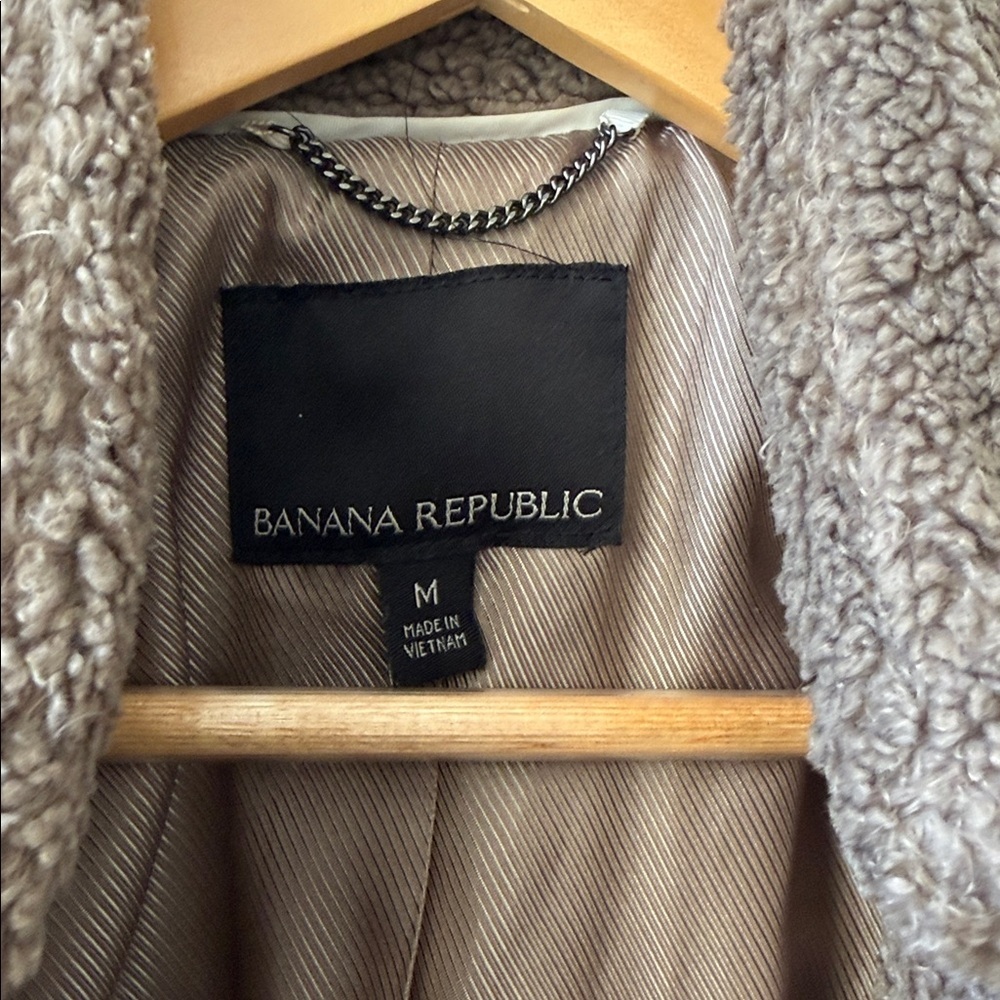Banana Republic Women's Brown Teddy Coat - Picture 2 of 6